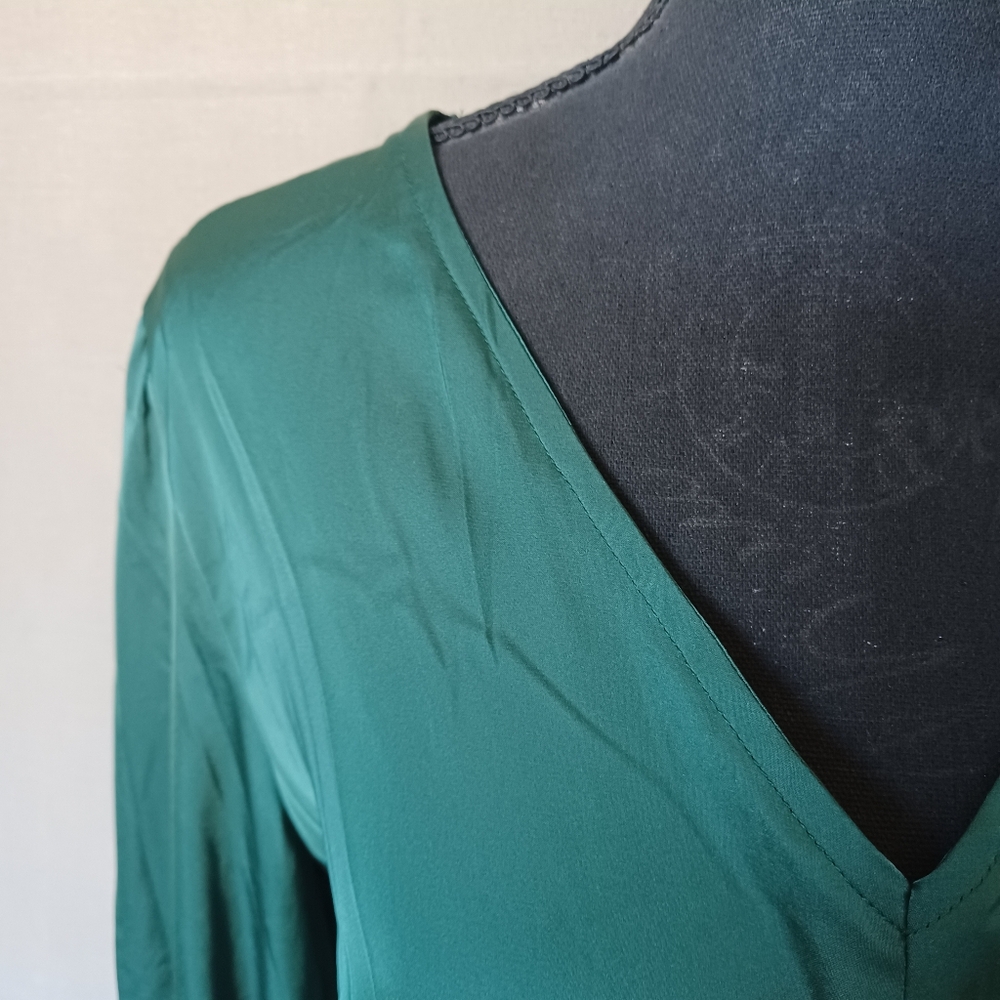 Fifty Street Festive Blouse - Picture 3 of 10